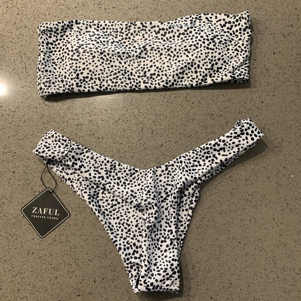 Zaful Polka dot bikini set with tags